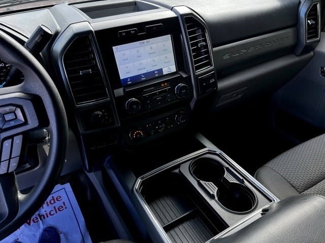 Ford Super Duty F-250 SRW King Ranch 4WD Crew Cab 8' Box 2022