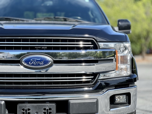 Ford F-150 Lariat 4WD SuperCab 8' Box 2019