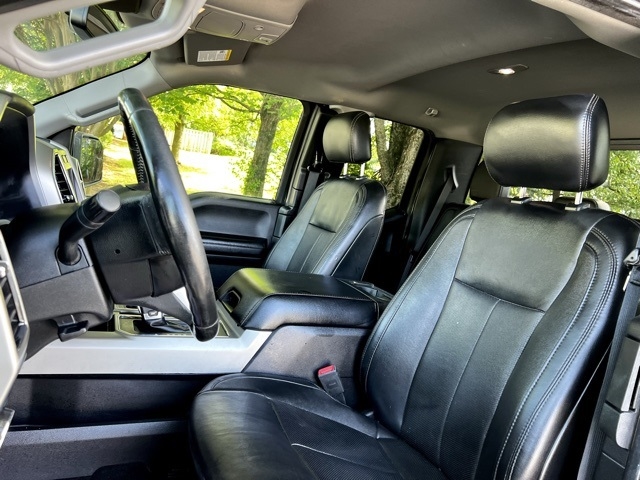 Ford F-150 Lariat 4WD SuperCab 8' Box 2019