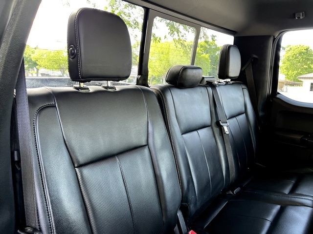 Ford F-150 Lariat 4WD SuperCab 8' Box 2019