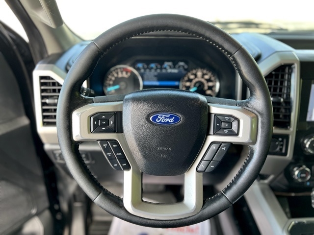 Ford F-150 Lariat 4WD SuperCab 8' Box 2019