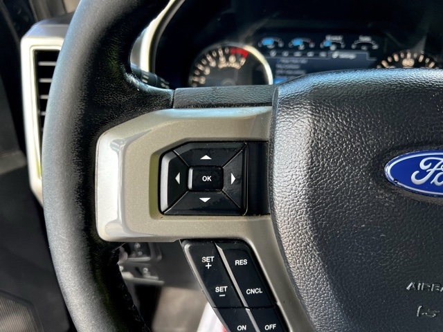 Ford F-150 Lariat 4WD SuperCab 8' Box 2019