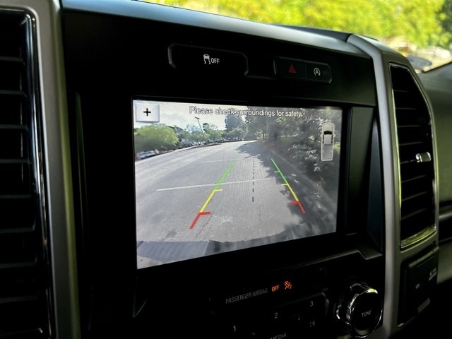 Ford F-150 Lariat 4WD SuperCab 8' Box 2019