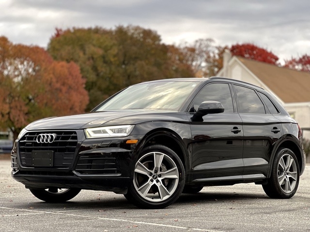 2019 Audi Q5 Premium Plus 45 TFSI quattro