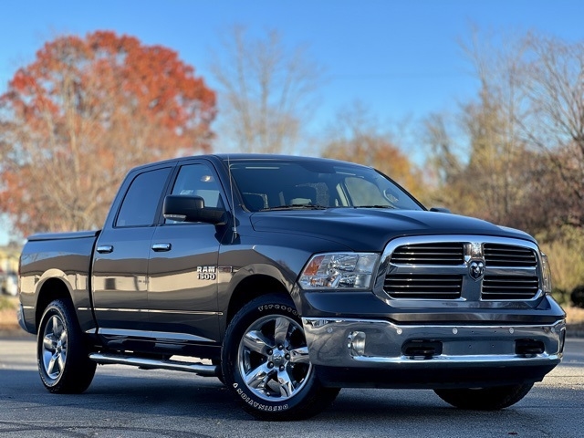 2018 Ram 1500 Big Horn photo 3