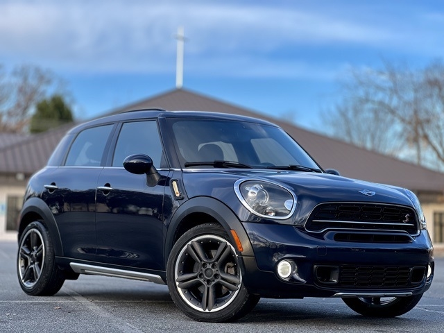 2016 Mini Countryman S photo 2