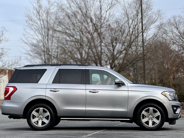 2020 Ford Expedition XLT photo 2