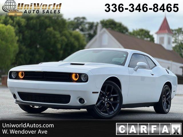2021 Dodge Challenger SXT Auto's photo