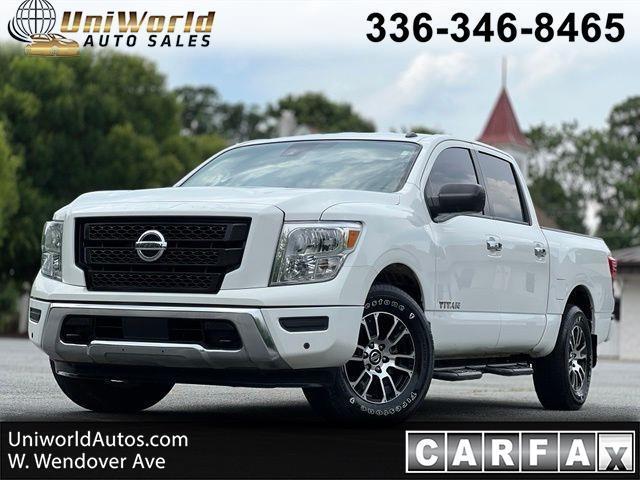2021 Nissan Titan 4x4 Crew Cab SV