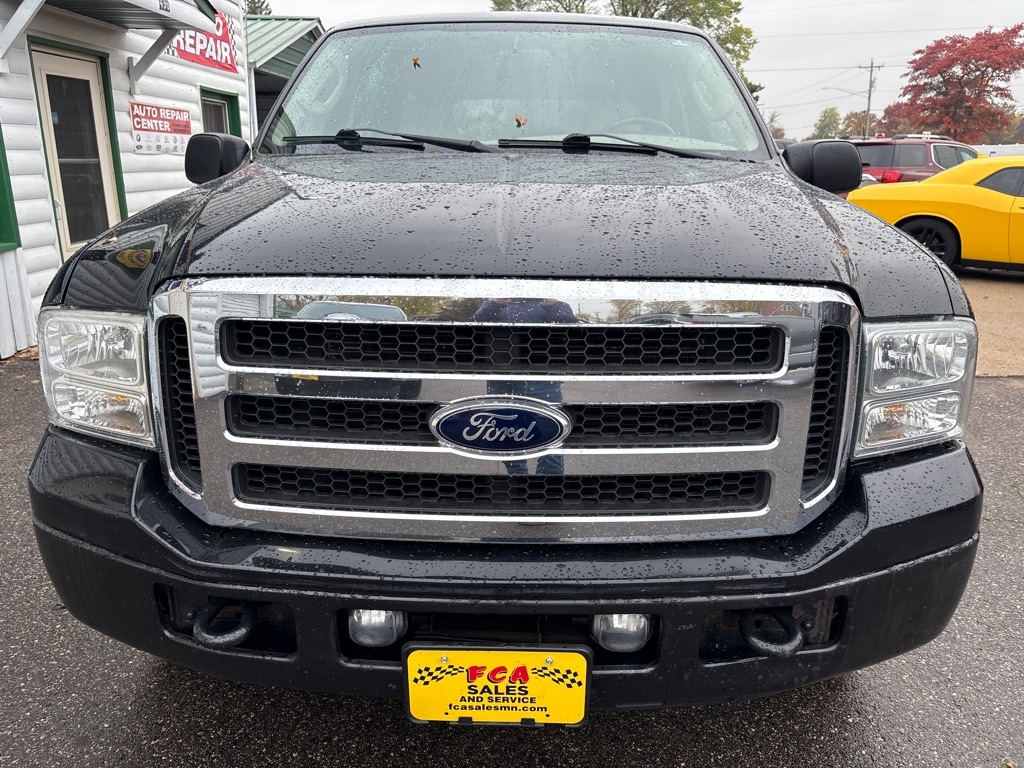 Ford Excursion  2005