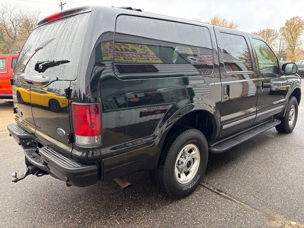 Ford Excursion  2005