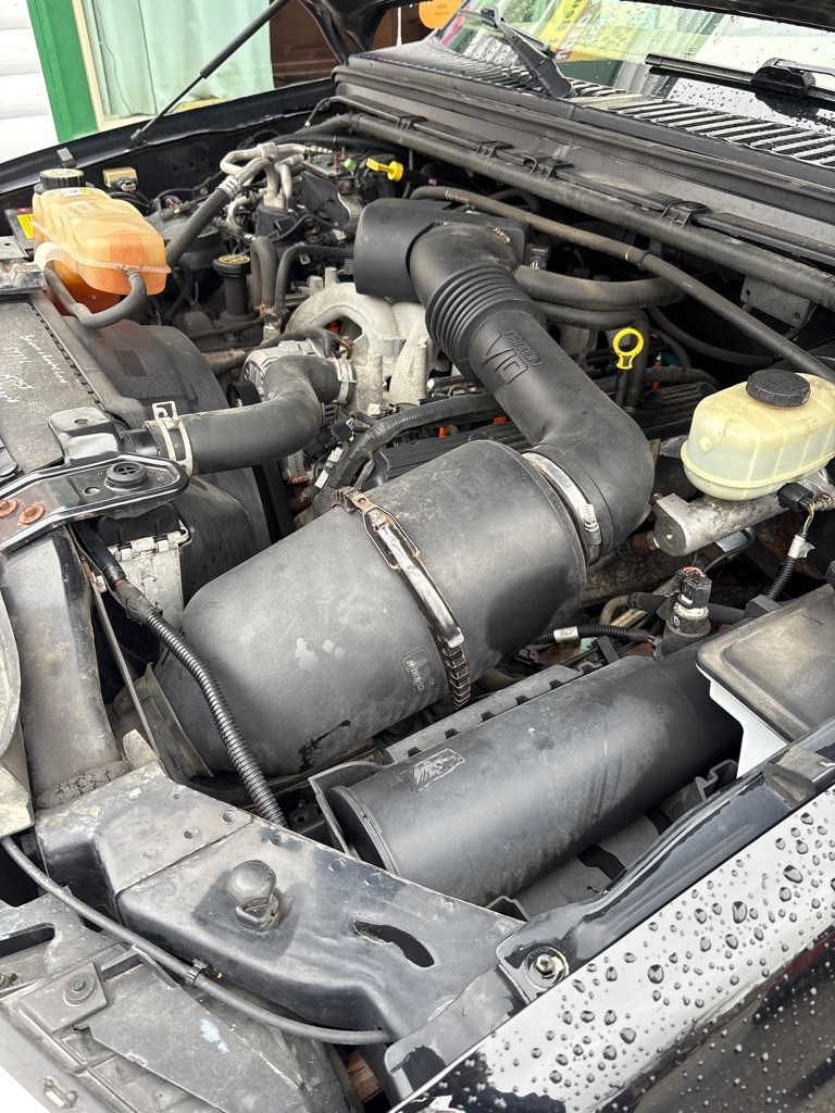 Ford Excursion  2005