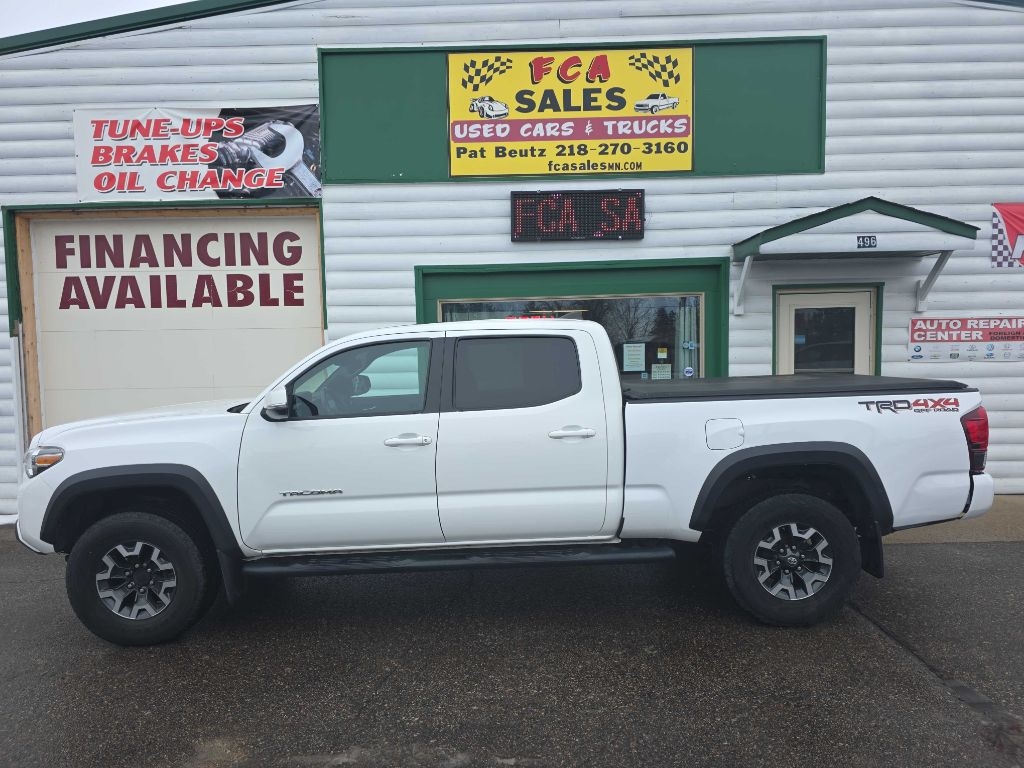 2017 Toyota Tacoma DOUBLE CAB