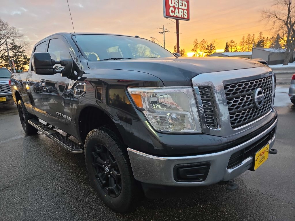 Nissan Titan XD  2018