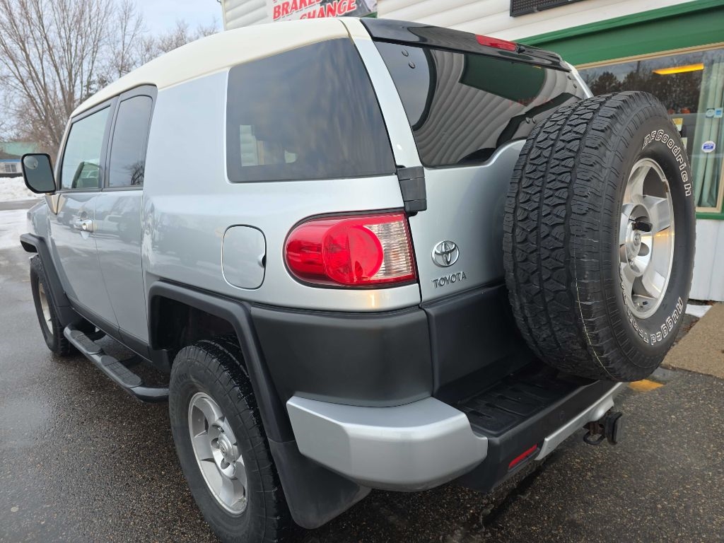 Toyota FJ Cruiser  2008