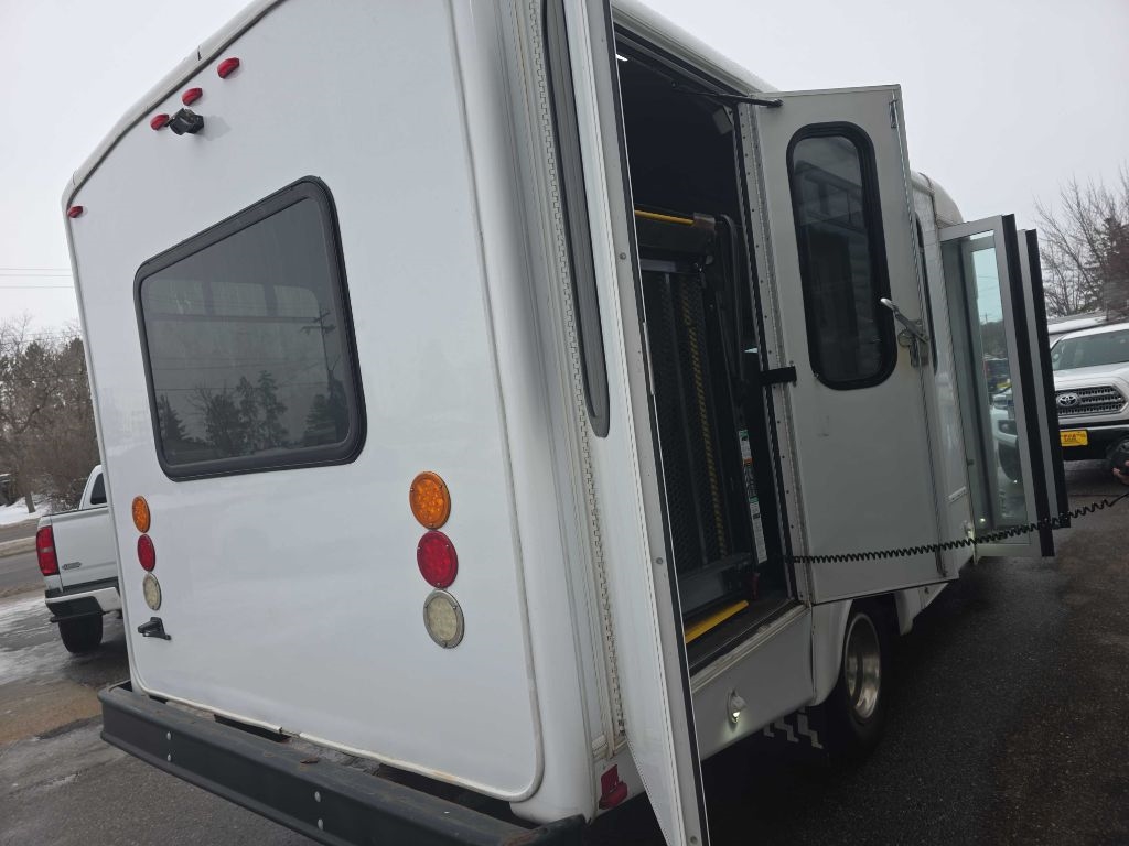 Ford Econoline  2016