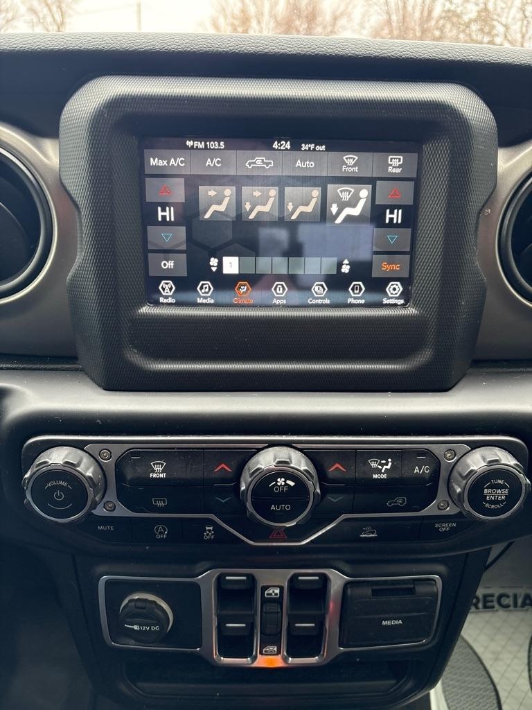 Jeep Gladiator  2021