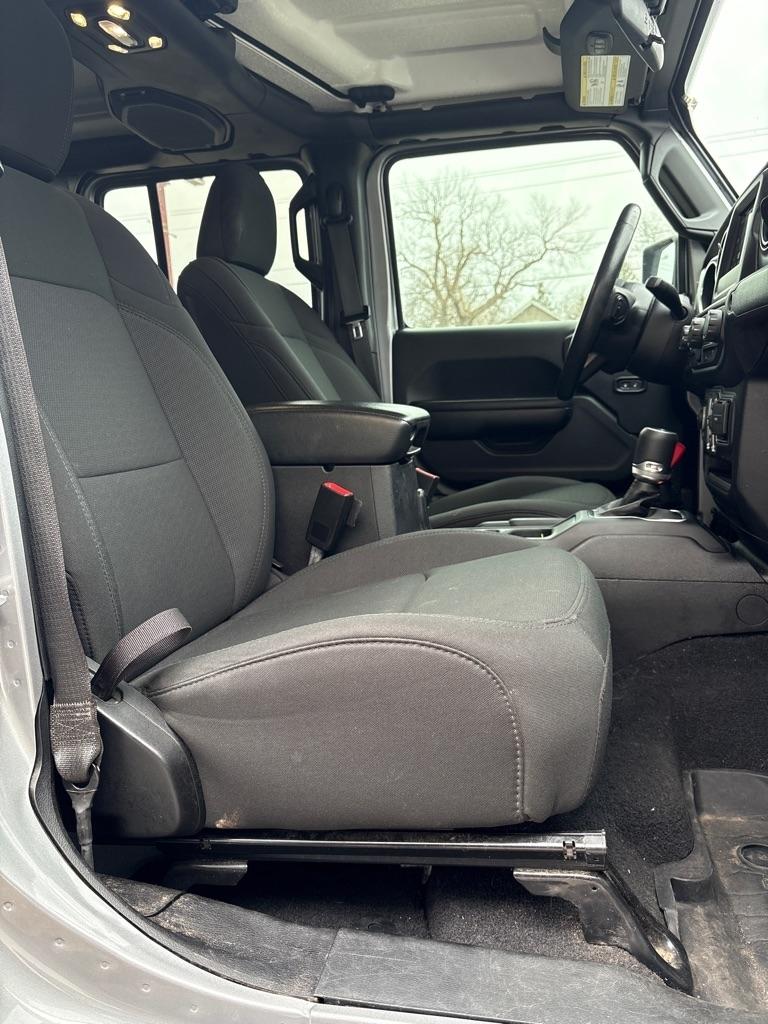 Jeep Gladiator  2021