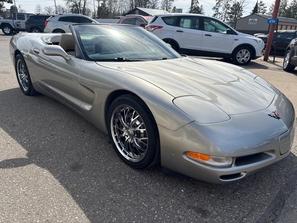 Chevrolet Corvette  2001