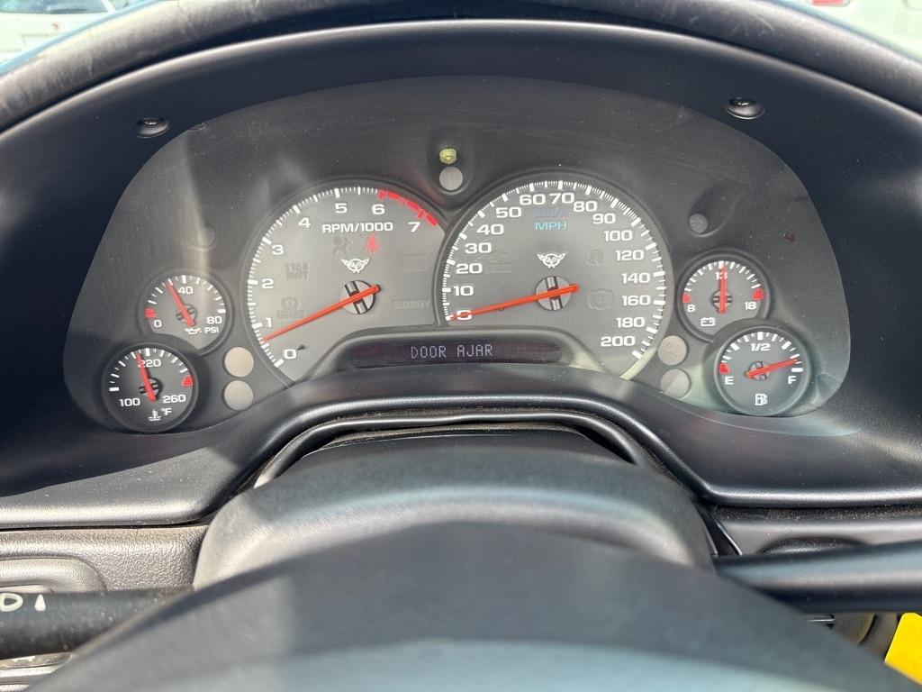 Chevrolet Corvette  2001