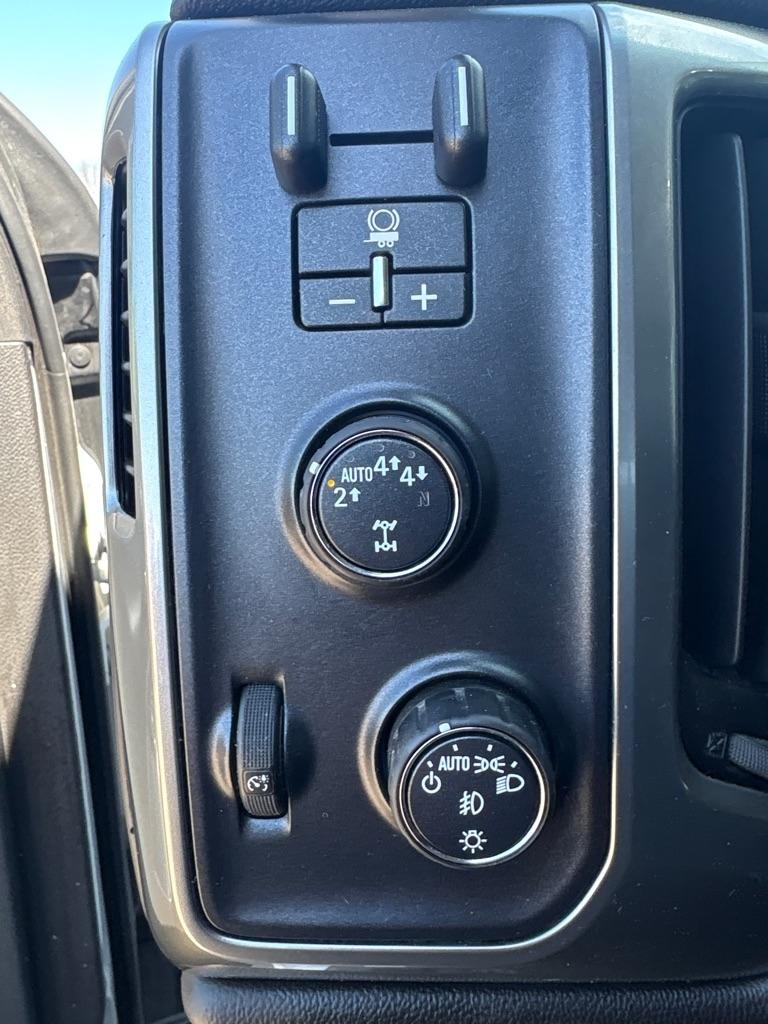 Chevrolet Silverado 1500  2018