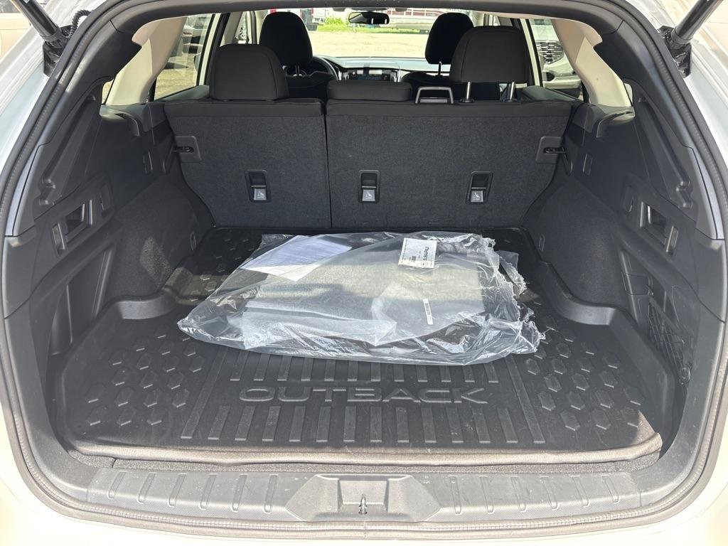 Subaru Outback  2022