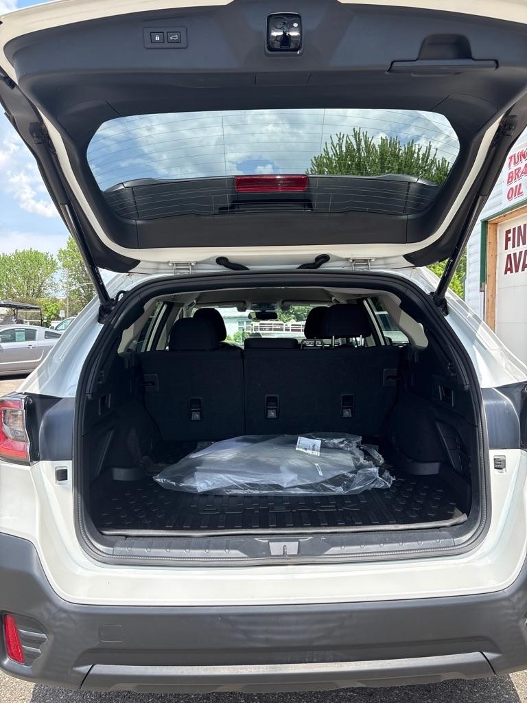 Subaru Outback  2022