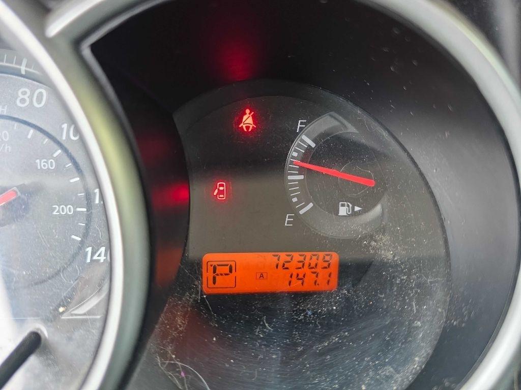 Nissan Versa  2012