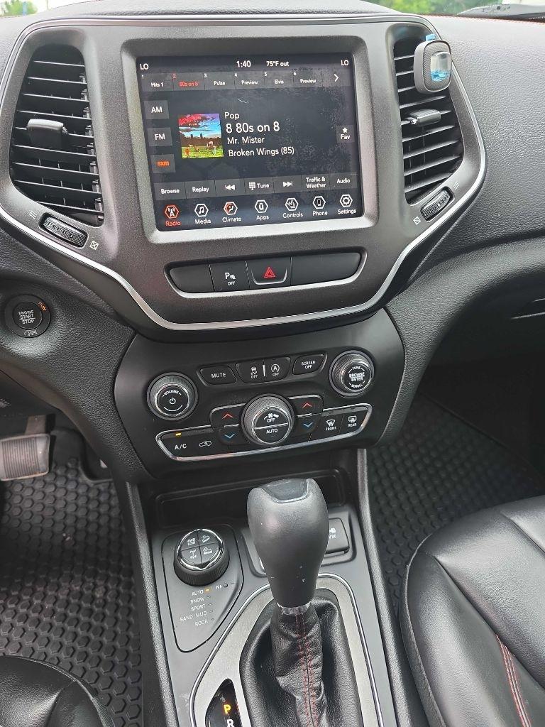 Jeep Cherokee  2019