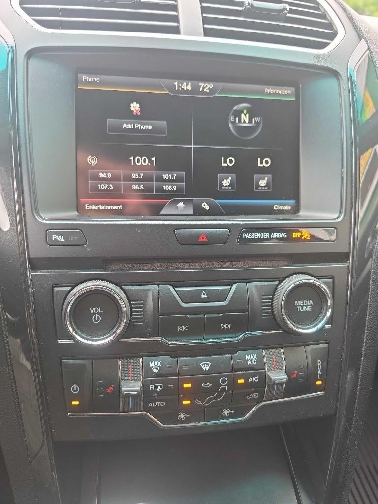Ford Explorer  2016