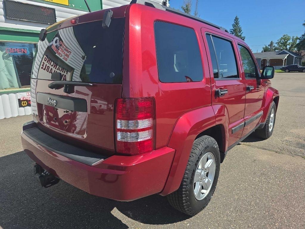 Jeep Liberty  2011