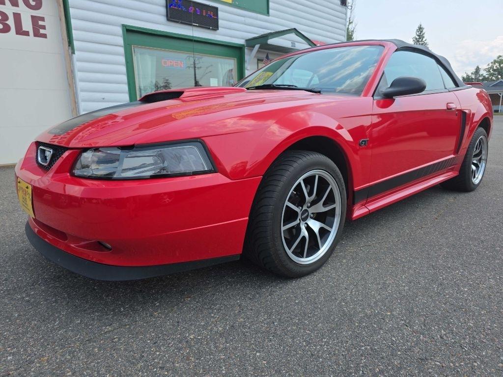 Ford Mustang  2002
