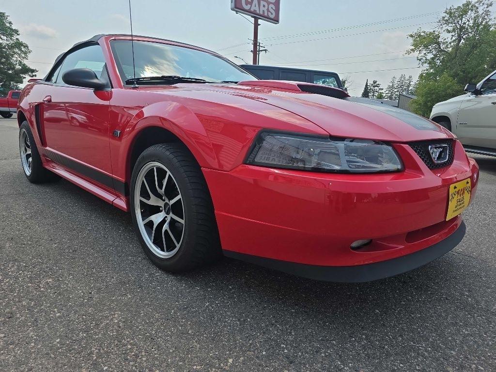 Ford Mustang  2002