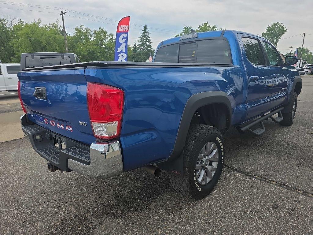 Toyota Tacoma  2017