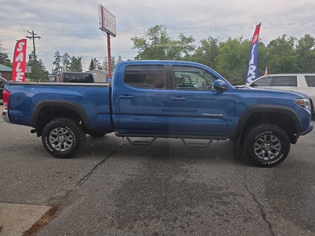 Toyota Tacoma  2017