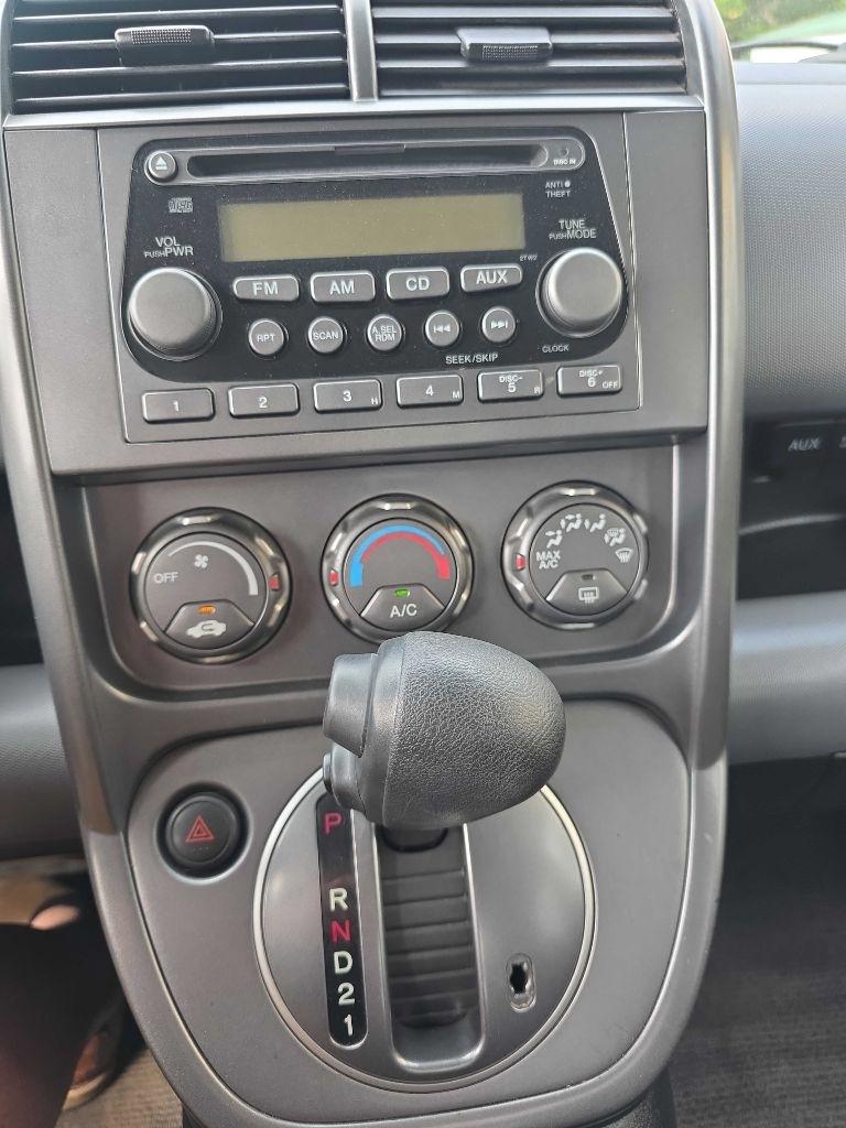 Honda Element  2004