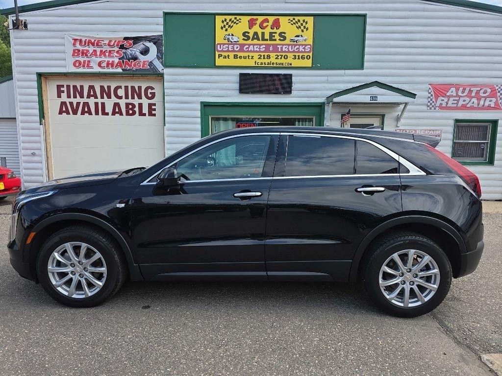 Cadillac XT4  2021