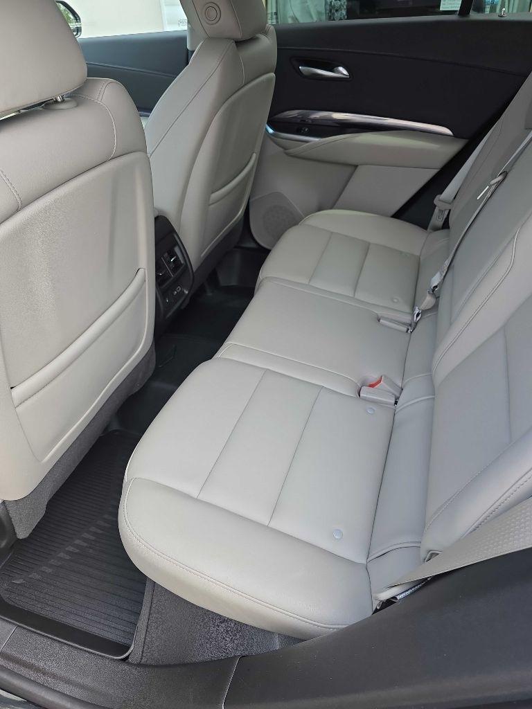 Cadillac XT4  2021