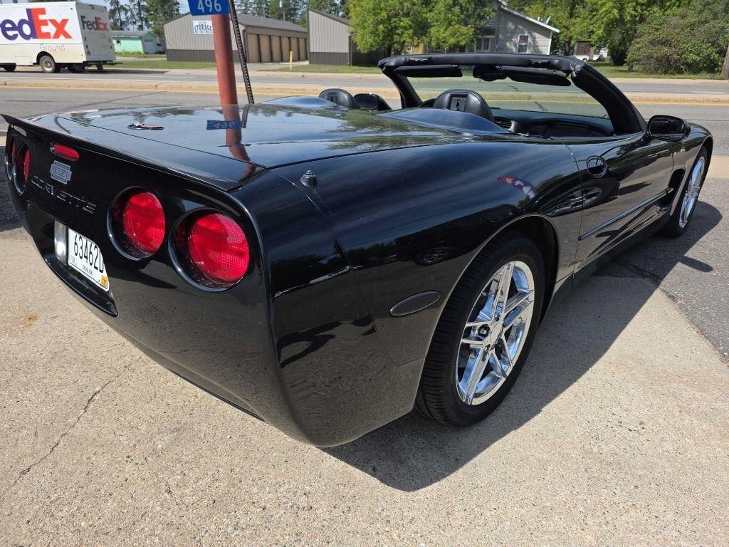 Chevrolet Corvette  2002