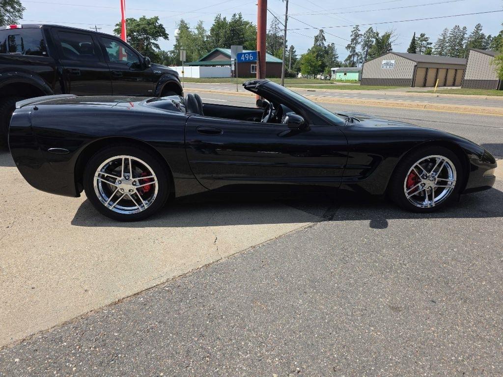 Chevrolet Corvette  2002