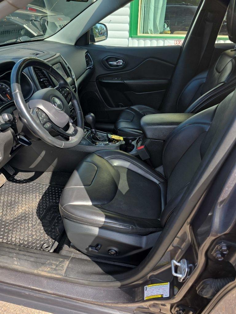 Jeep Cherokee  2019