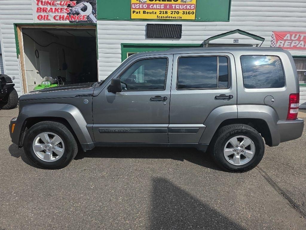 Jeep Liberty  2012