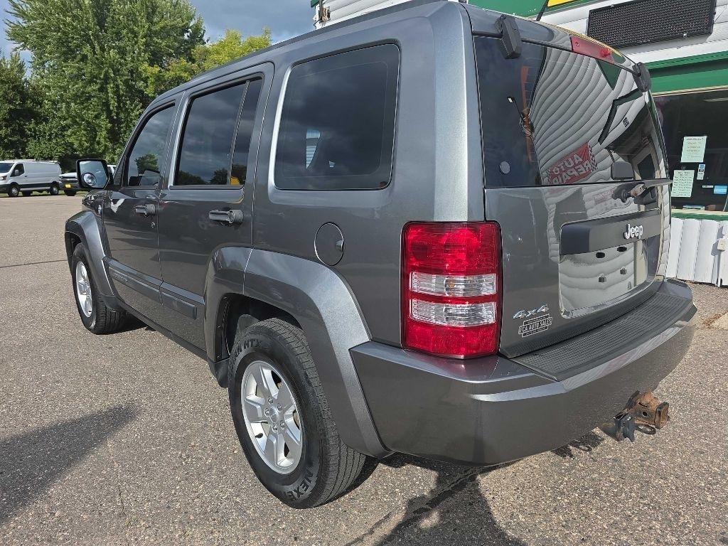 Jeep Liberty  2012