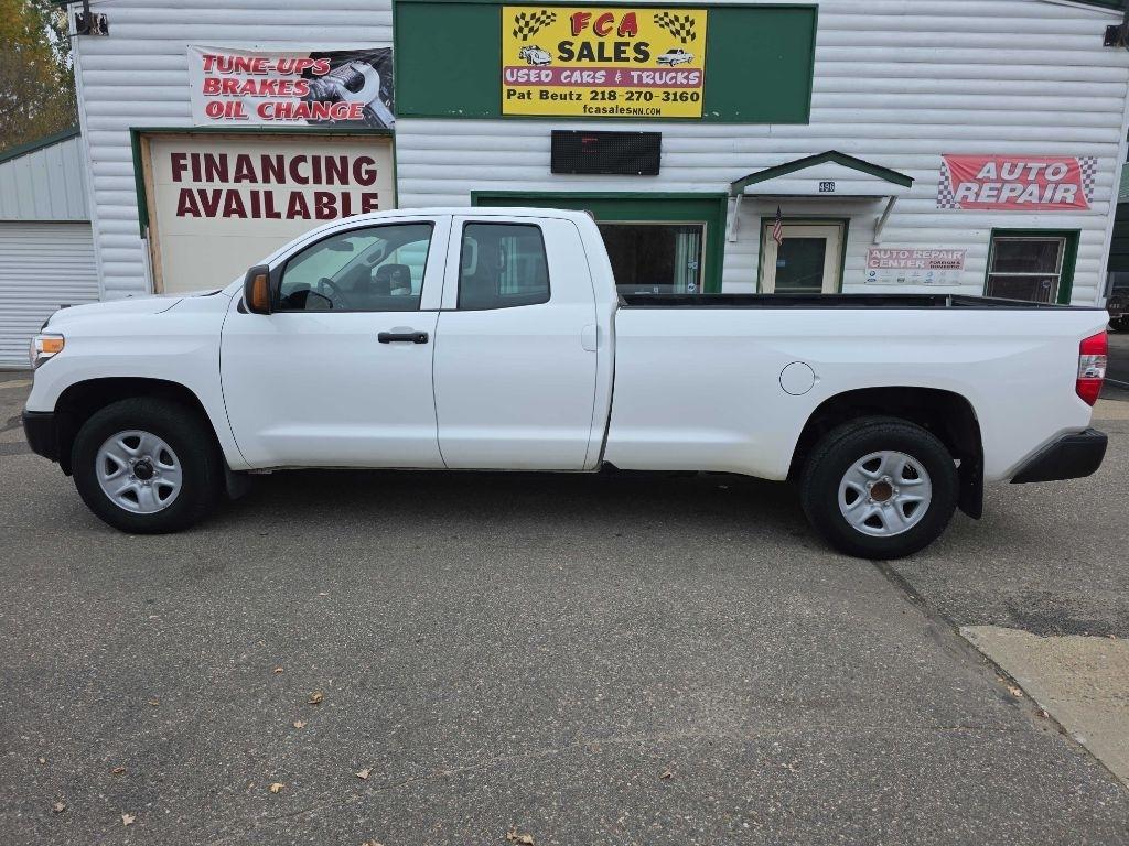 Toyota Tundra  2016