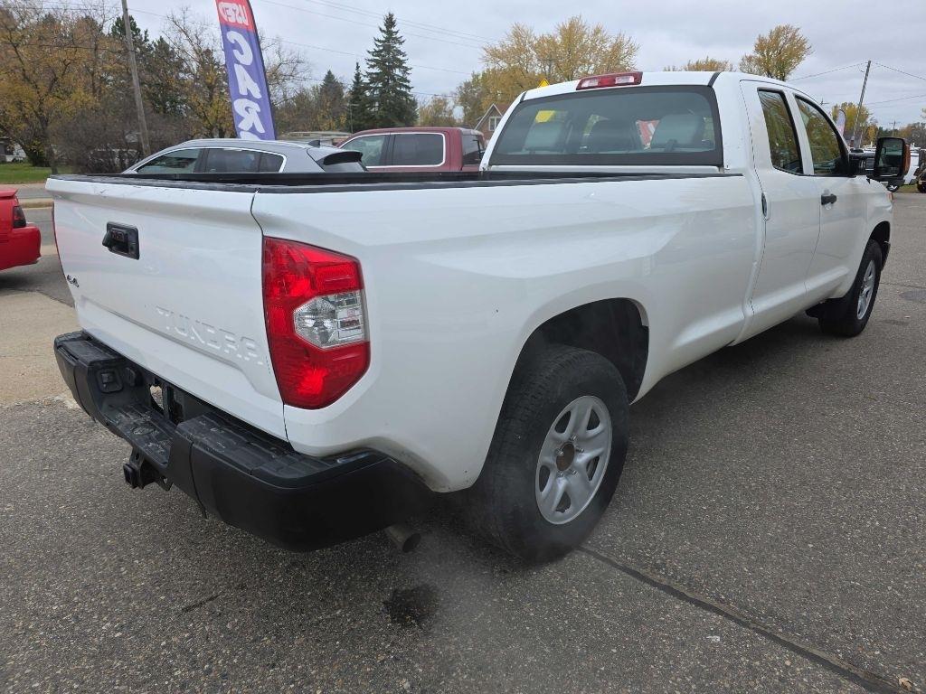 Toyota Tundra  2016