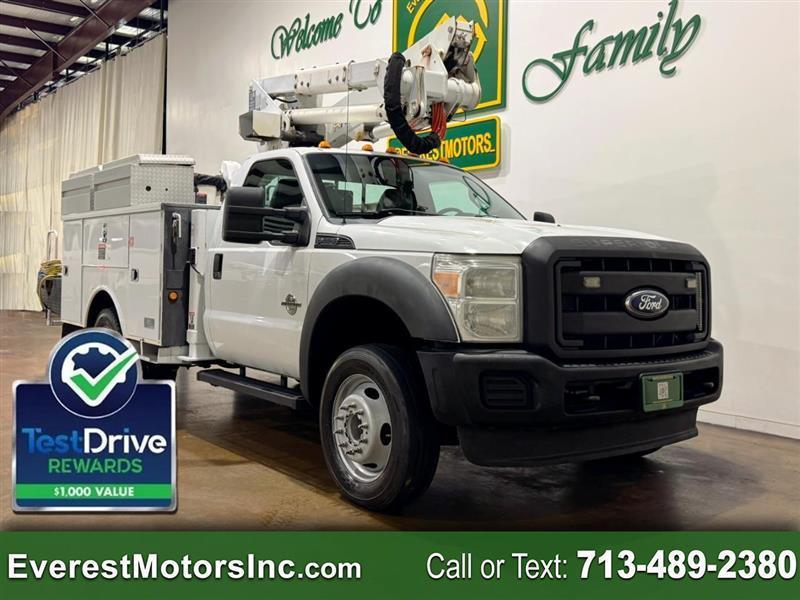 White 2012 Ford F-550 Super Duty Chassis Pickup Truck Rear-Wheel Drive Automatic