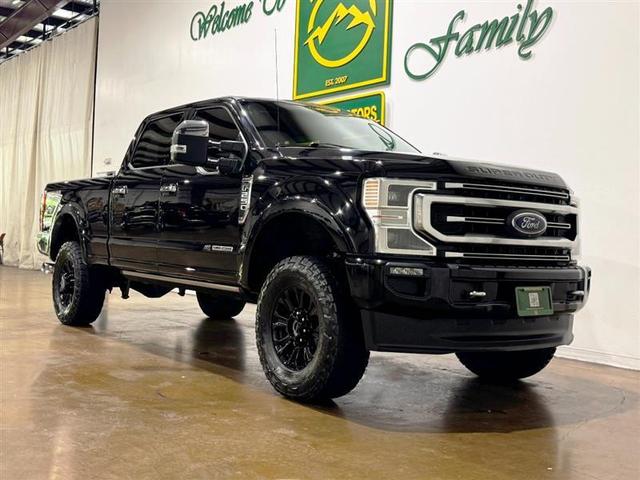 Black 2020 Ford F-250 Super Duty Platinum Crew Cab 4WD Pickup Truck Four-Wheel Drive Automatic