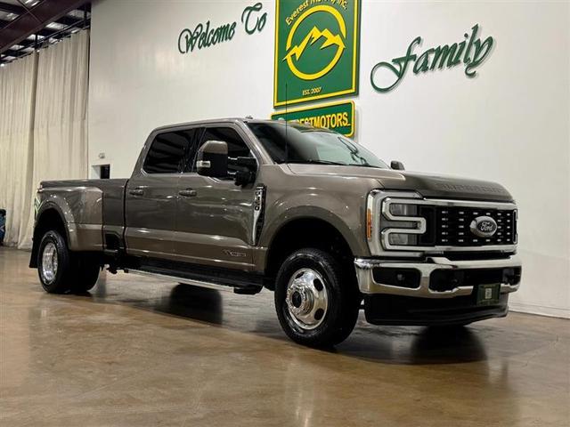 Gray 2023 Ford F-350 Super Duty Pickup Truck Four-Wheel Drive Automatic