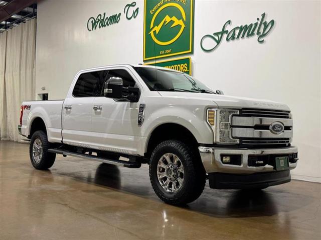 White 2018 Ford F-250 Super Duty Pickup Truck Four-Wheel Drive Automatic