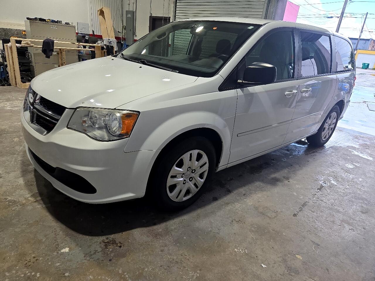 2017 Dodge Grand Caravan SE